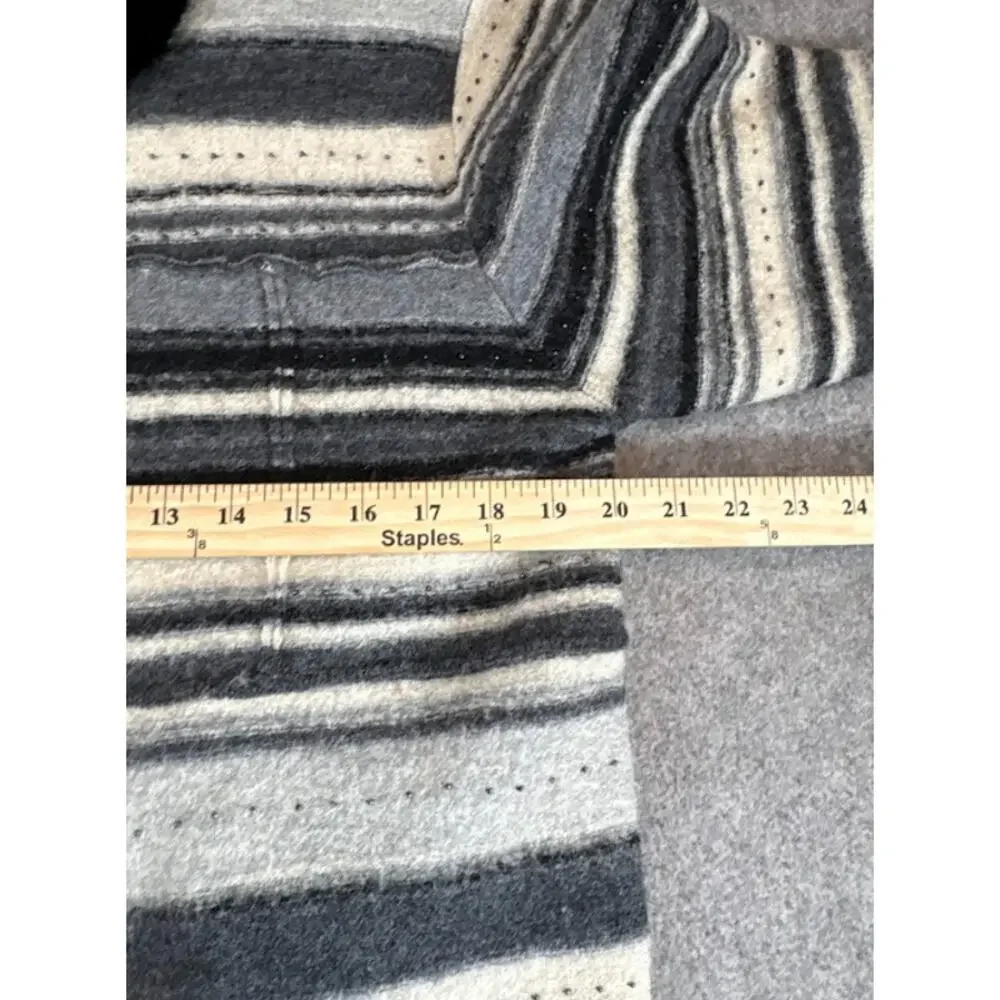 VTG Susan Bristol Hand Embroidered Wool Cardigan Womens M Striped Neutral Cozy - Picture 6 of 9